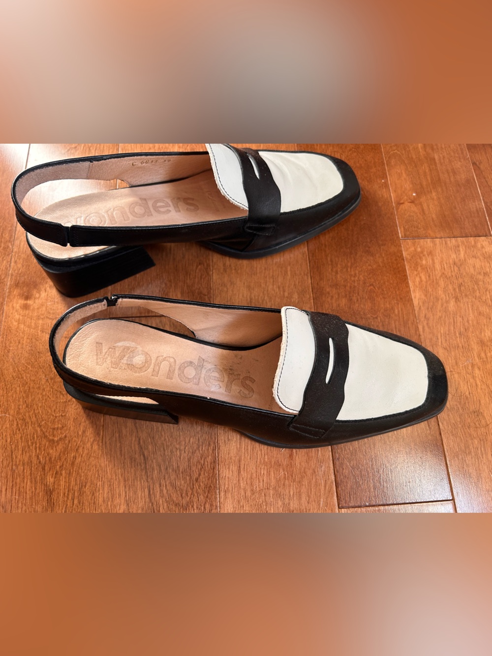 Wonders Black & White Spectator Slingback Loafers
